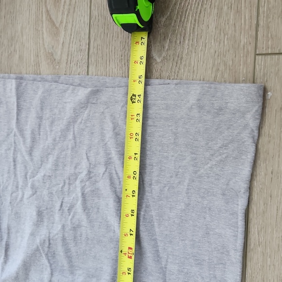 Authentic Vintage 1983 Headpins Rock tour Tee🇨🇦 - Picture 10 of 11